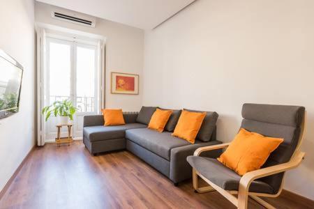 Apartamento La Latina II Мадрид Экстерьер фото